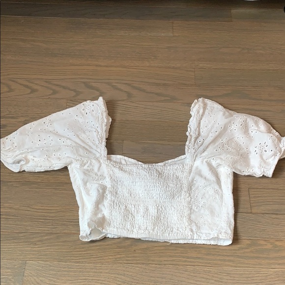 Eyelet crop top - Picture 3 of 4